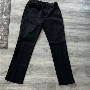 DG2 by Diane Gilman Black Straight Leg Jeans